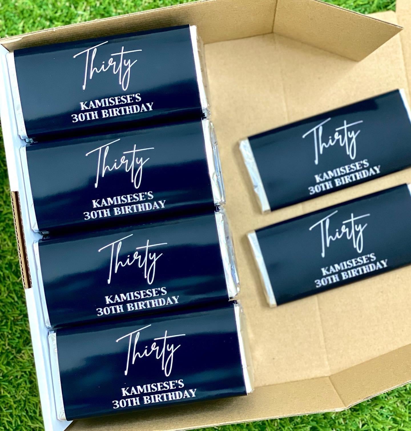 Black and White Personalised Chocolate Bar Party Favour x 4