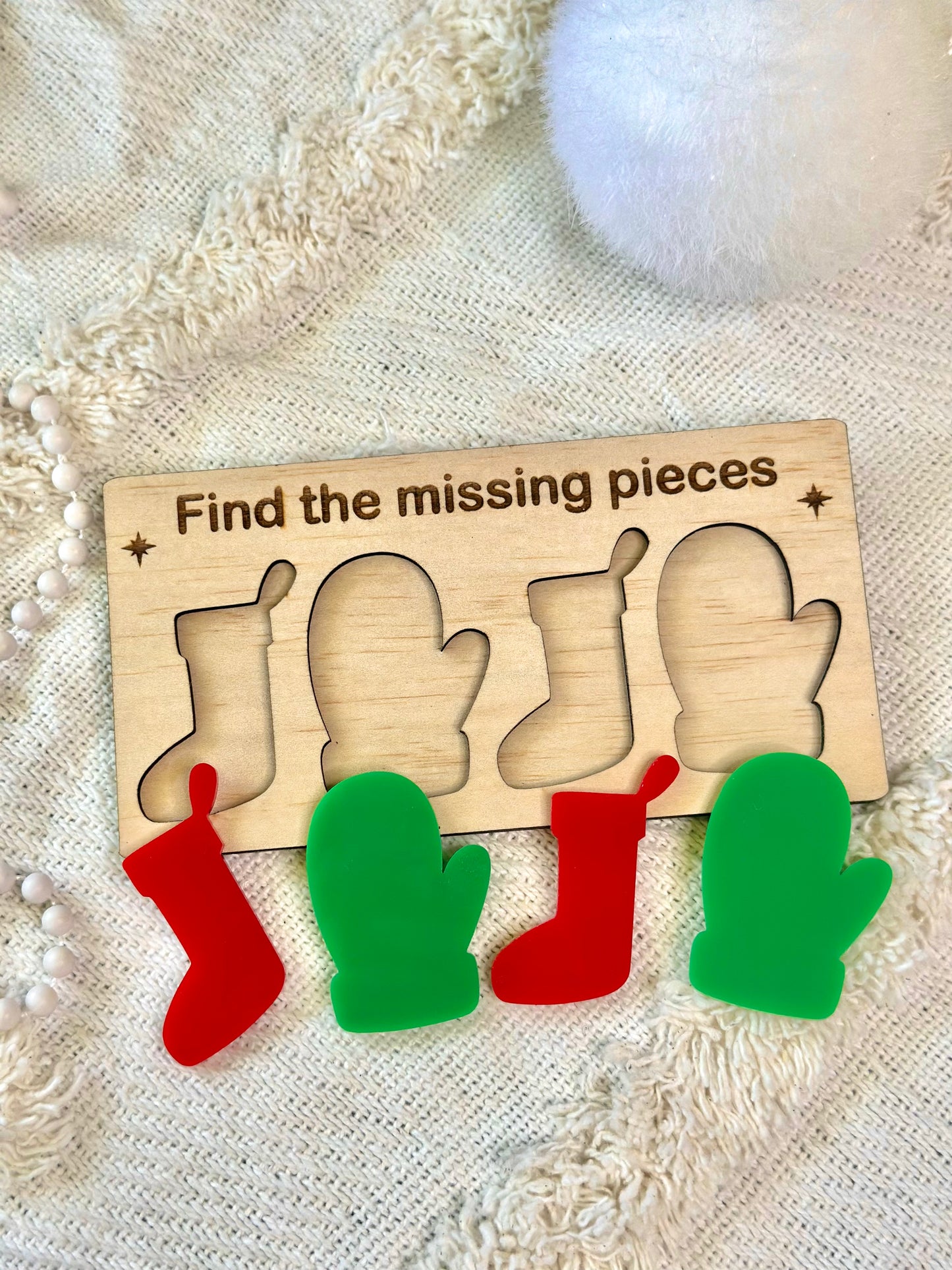 Elf Prop Find the Missing Pieces Game