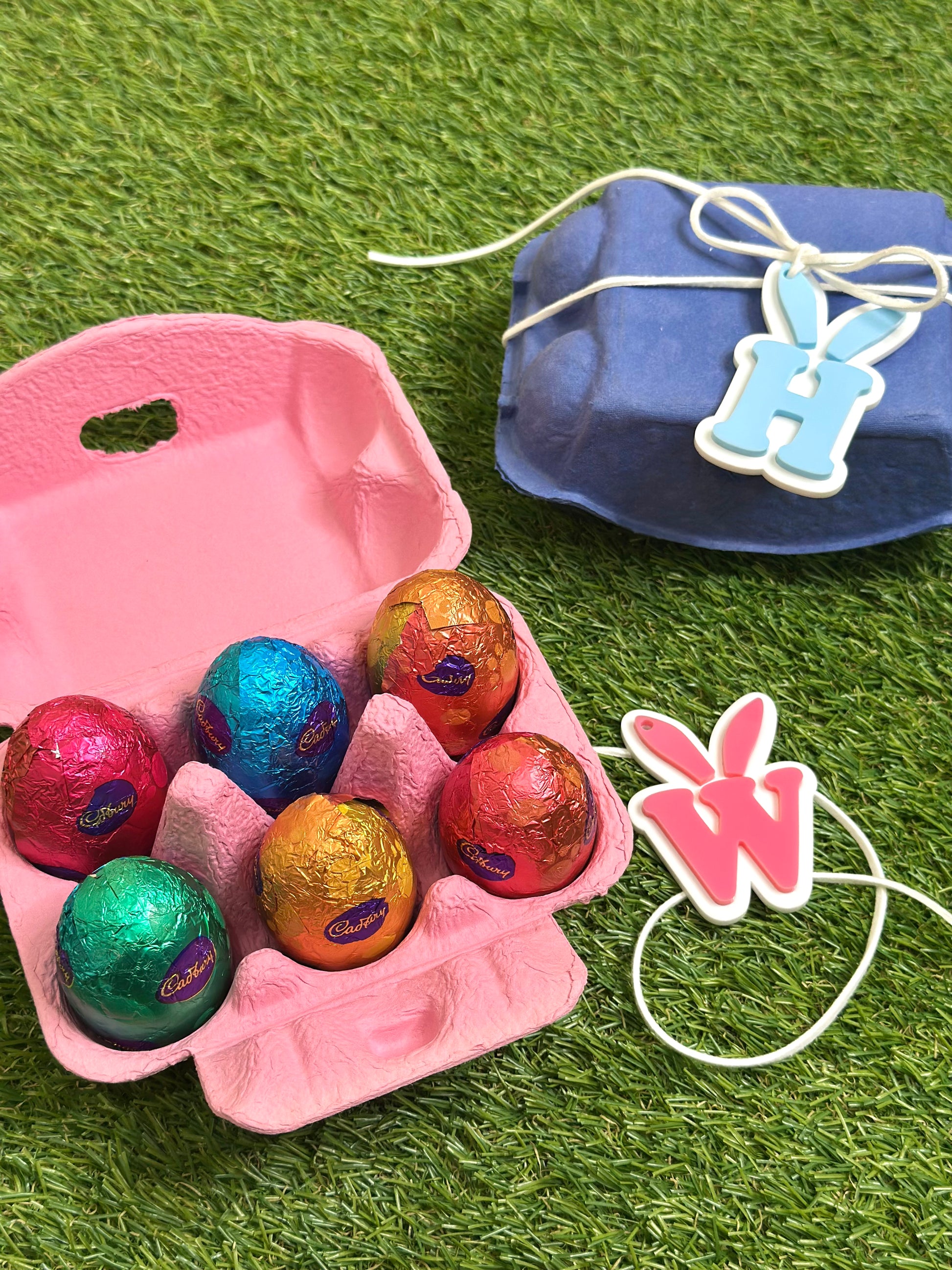 6pk Cadbury Egg Carton - with Personalised Acrylic Tag