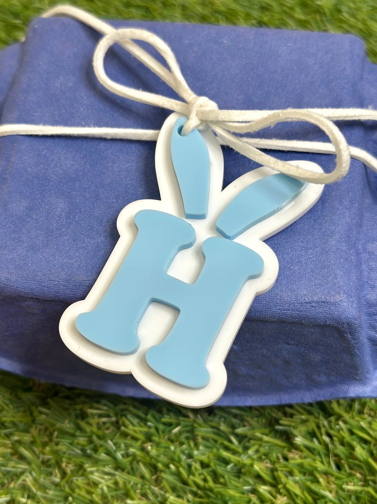 6pk Cadbury Egg Carton - with Personalised Acrylic Tag