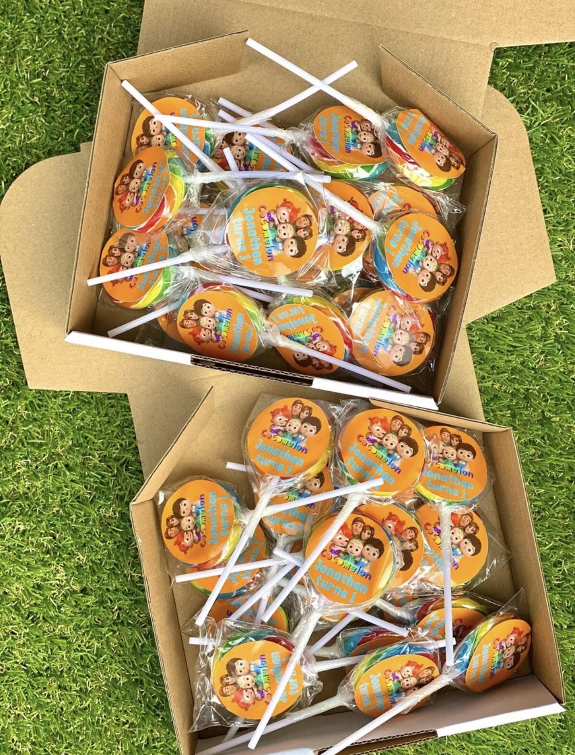 Cocomelon Orange Personalised Birthday Lollipop 10 pack