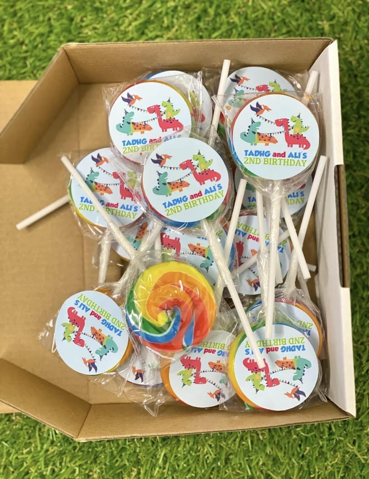 Dinosaur #2 Personalised Birthday Lollipop 10 pack