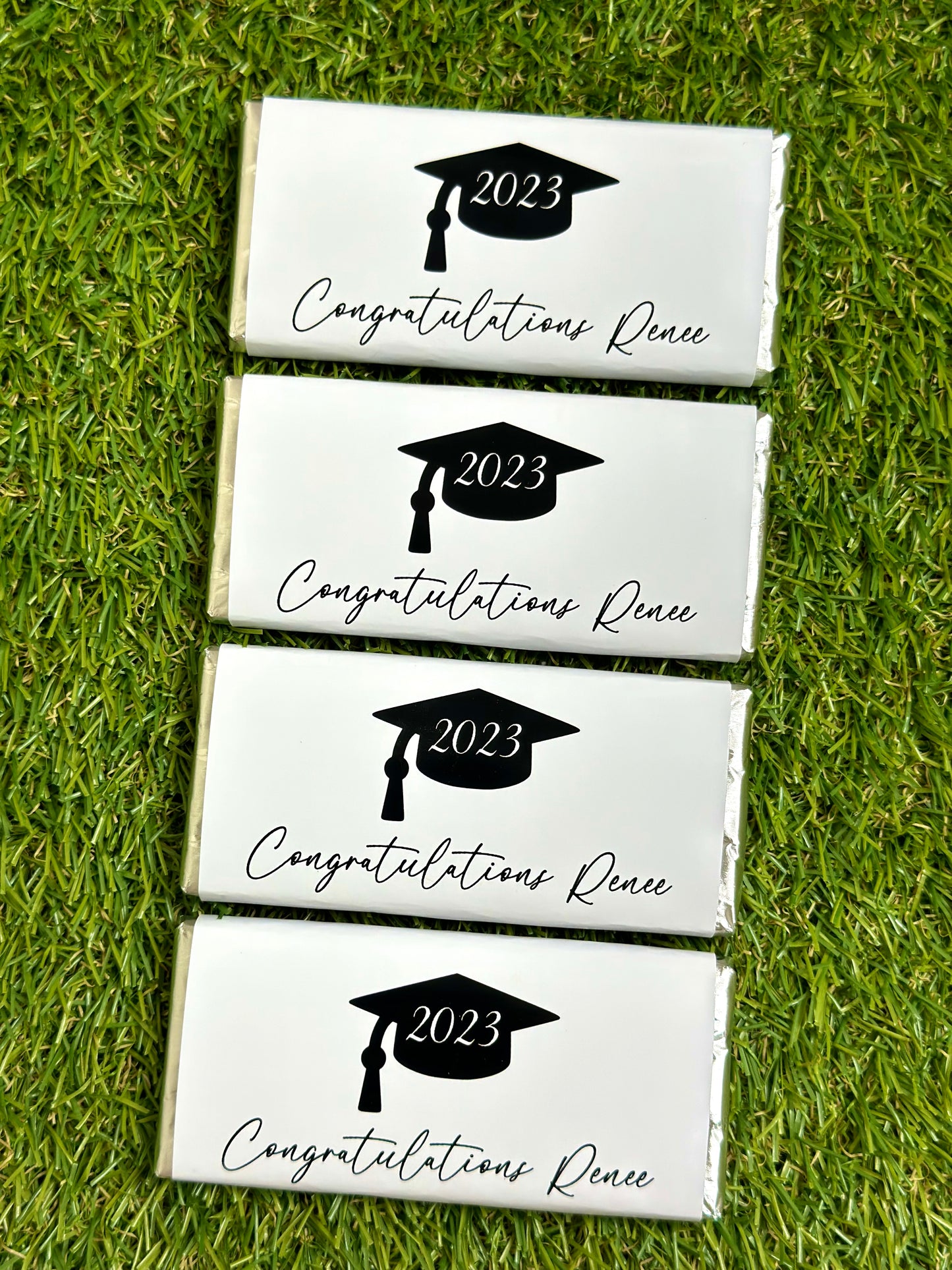 Graduation 2023 Personalised Chocolate Bar Party Favour x 4