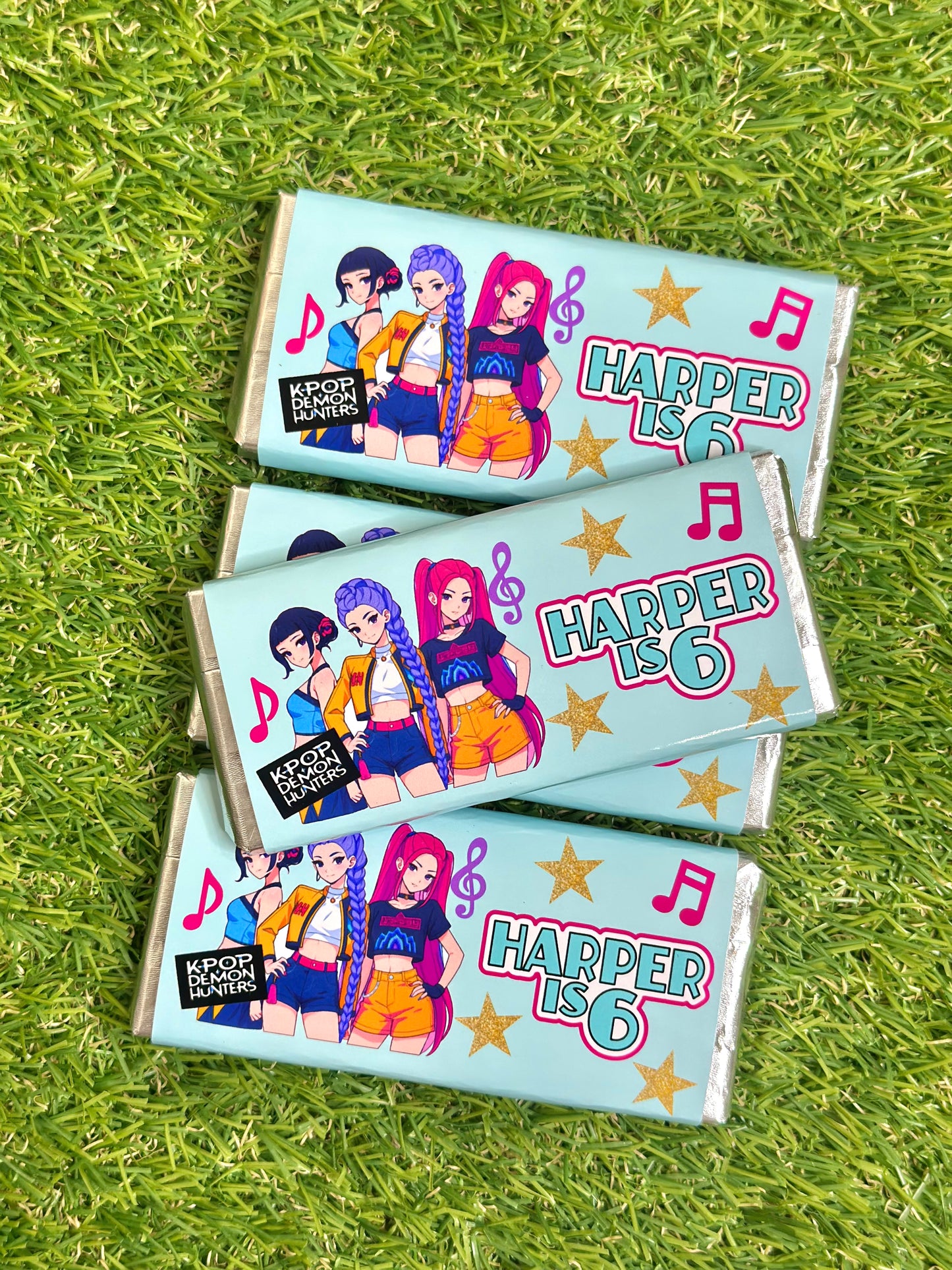 Kpop Demon Hunters Personalised Chocolate Bar Party Favour x 4