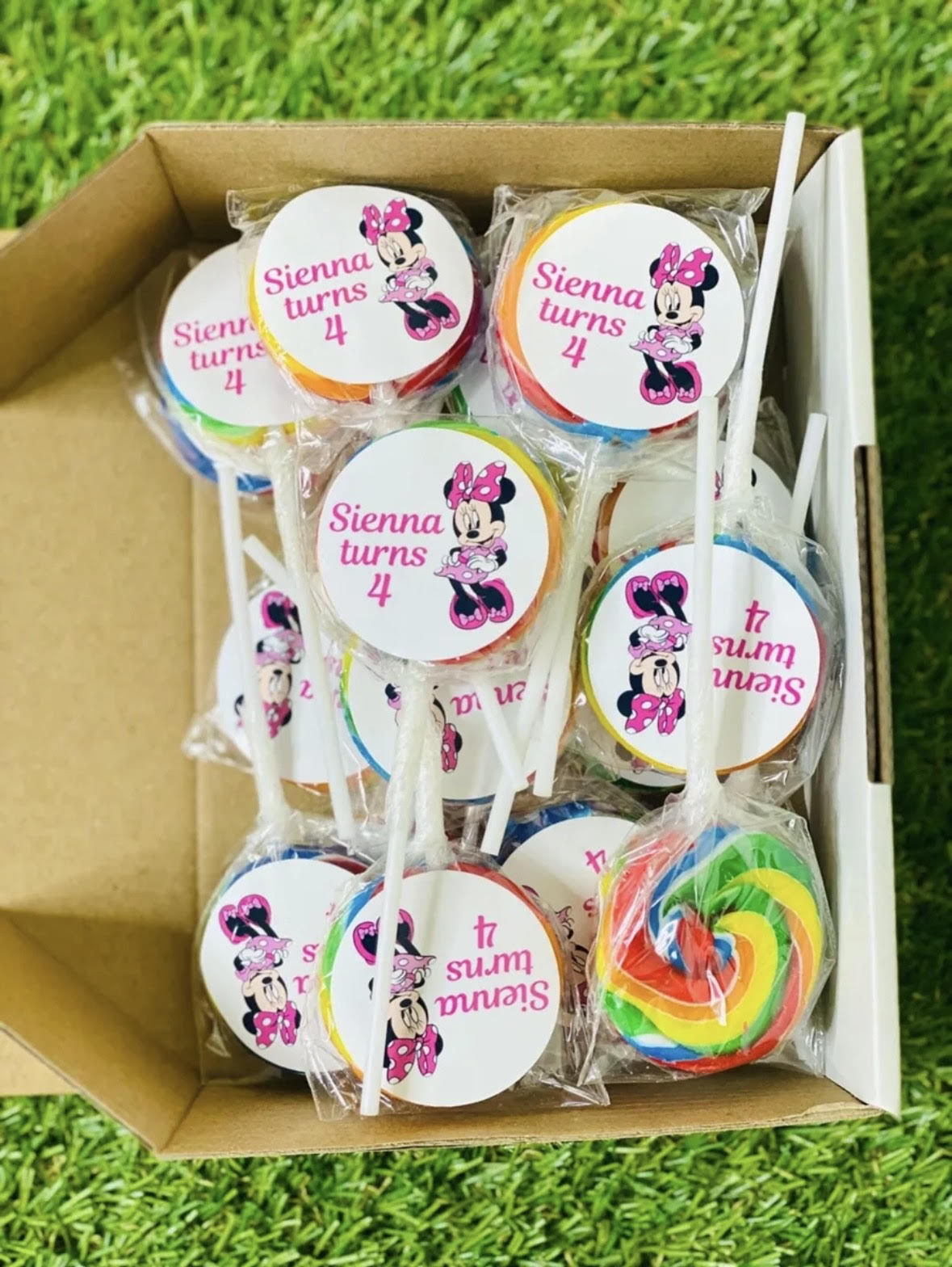 Minnie Mouse #1 Personalised Birthday Lollipop 10 pack