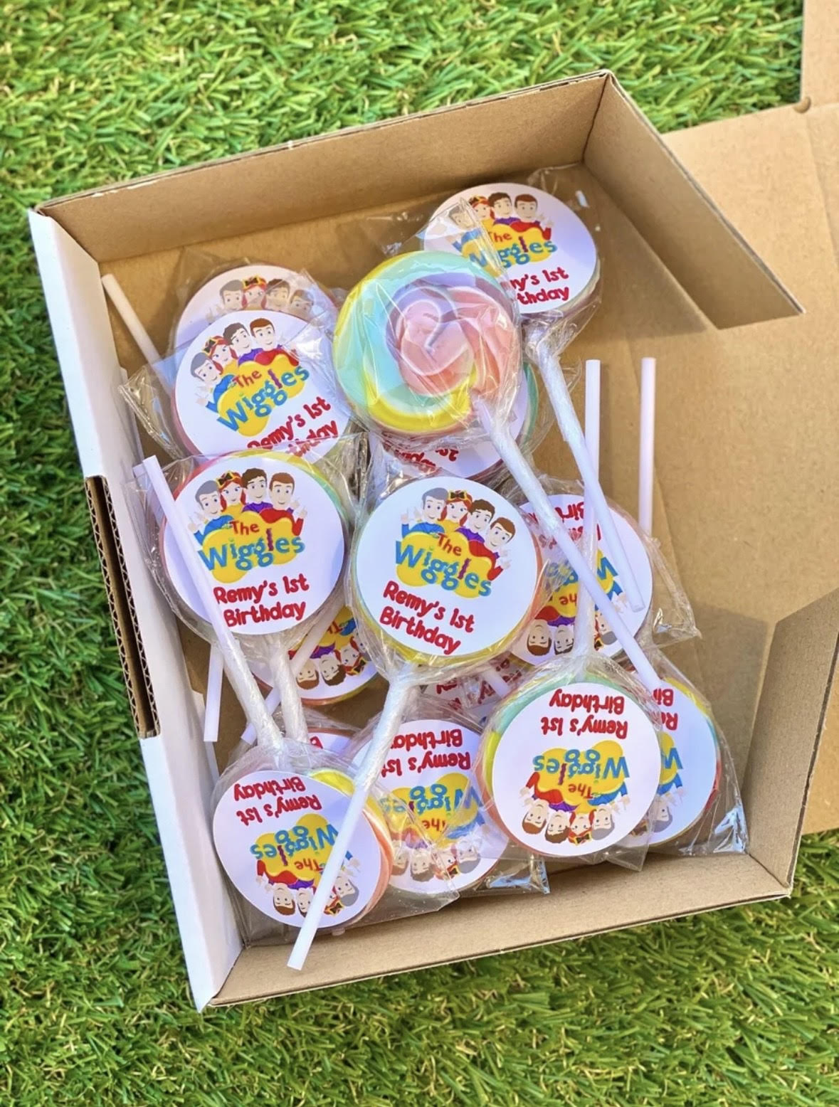 The Wiggles Personalised Birthday Lollipop 10 pack