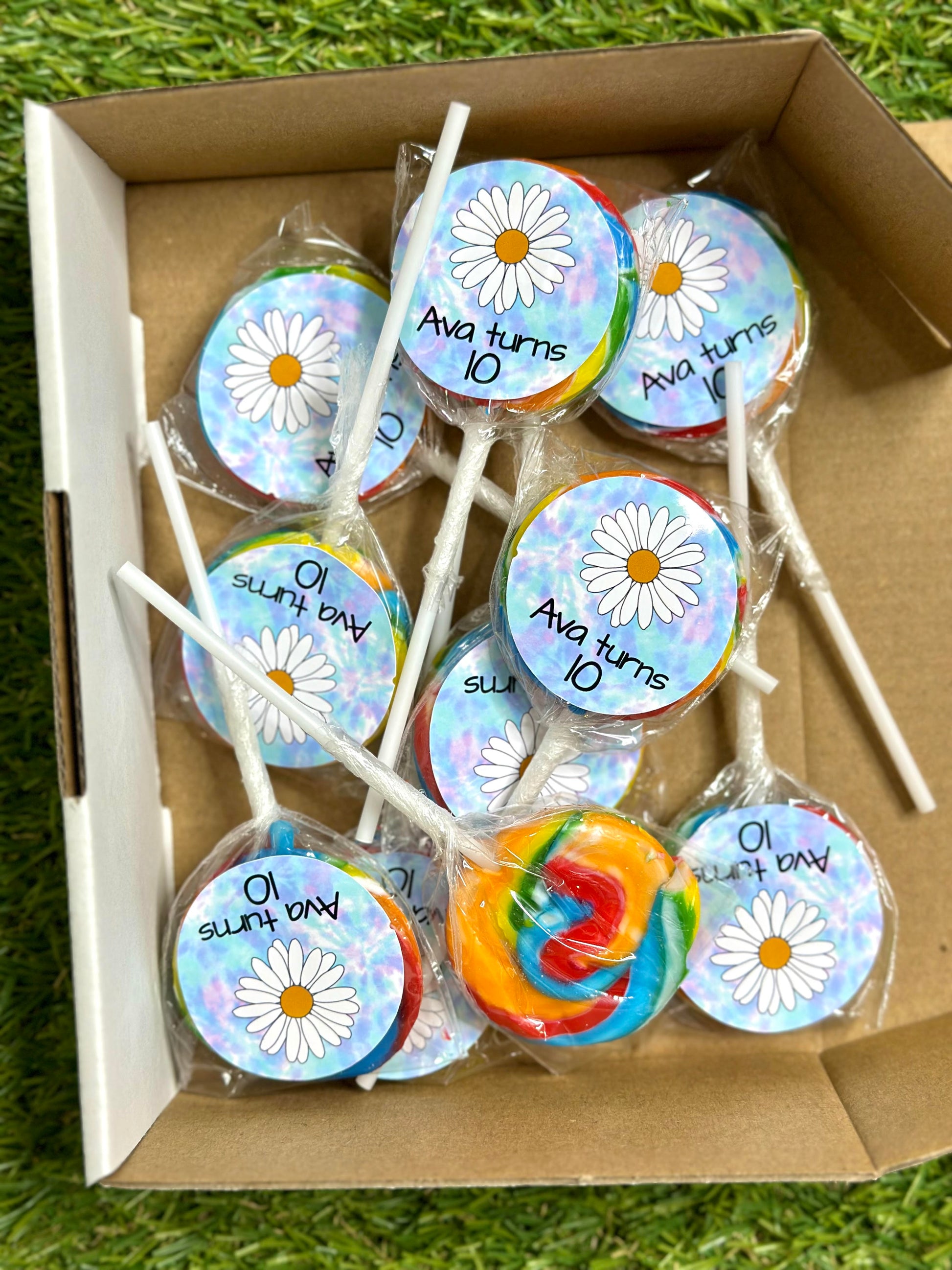 Tie Dye Daisy Personalised Birthday Lollipop 10 pack